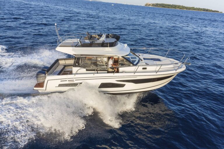 Premier Yachting CO