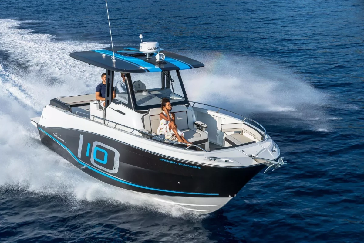 Premier Yachting CO
