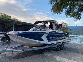 Premier Yachting CO