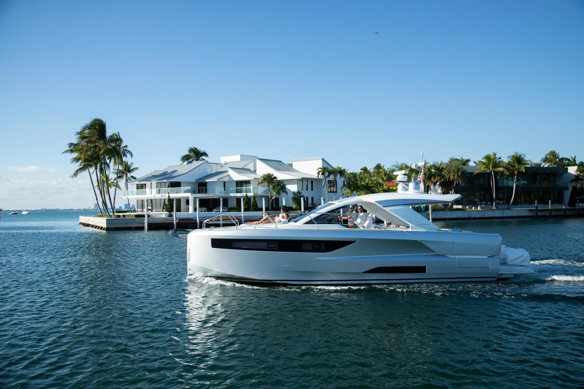 Premier Yachting CO