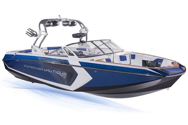 Premier Yachting CO