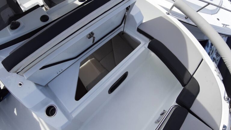 Premier Yachting CO