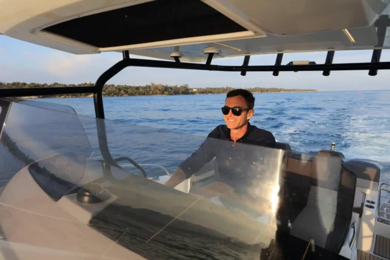 Premier Yachting CO