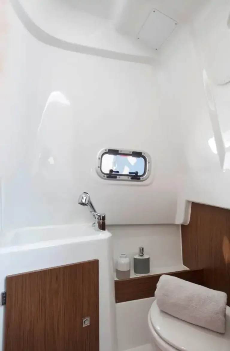 Premier Yachting CO
