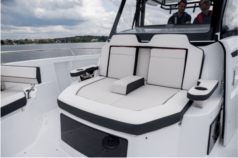 Premier Yachting CO