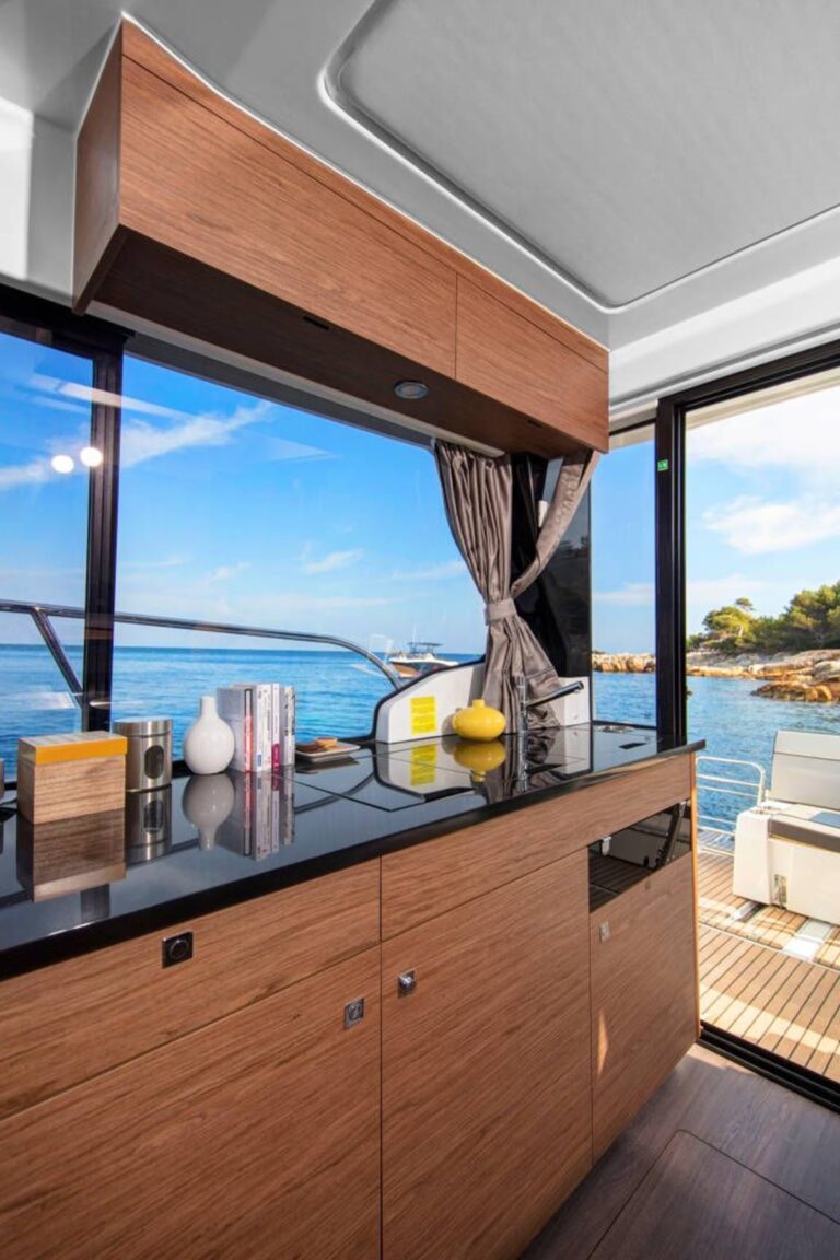 Premier Yachting CO