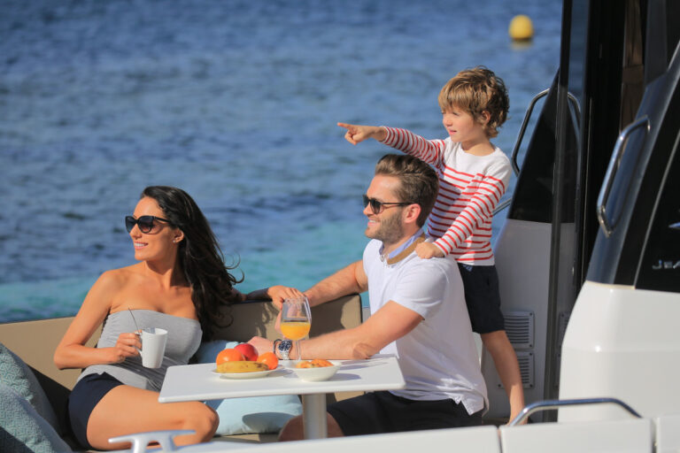 Premier Yachting CO