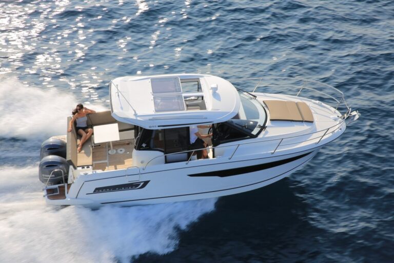Premier Yachting CO