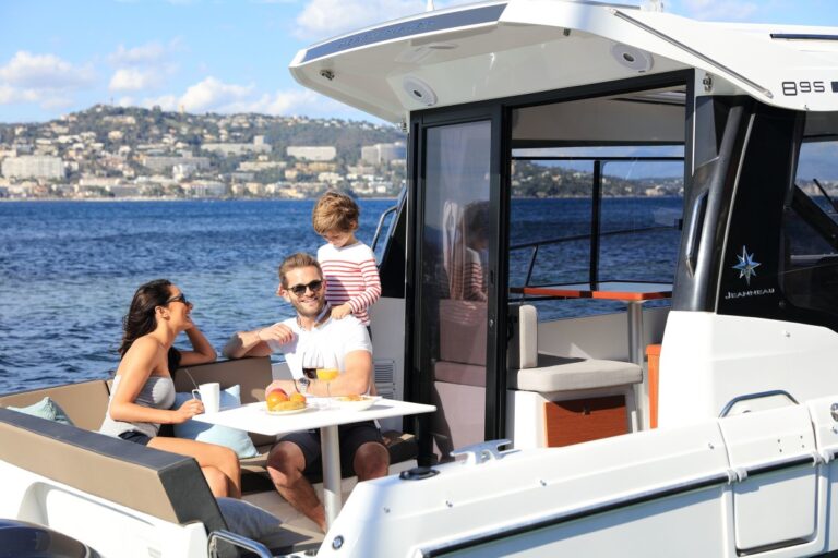 Premier Yachting CO