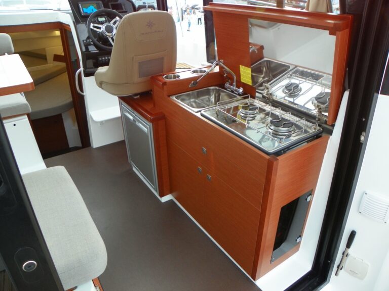 Premier Yachting CO